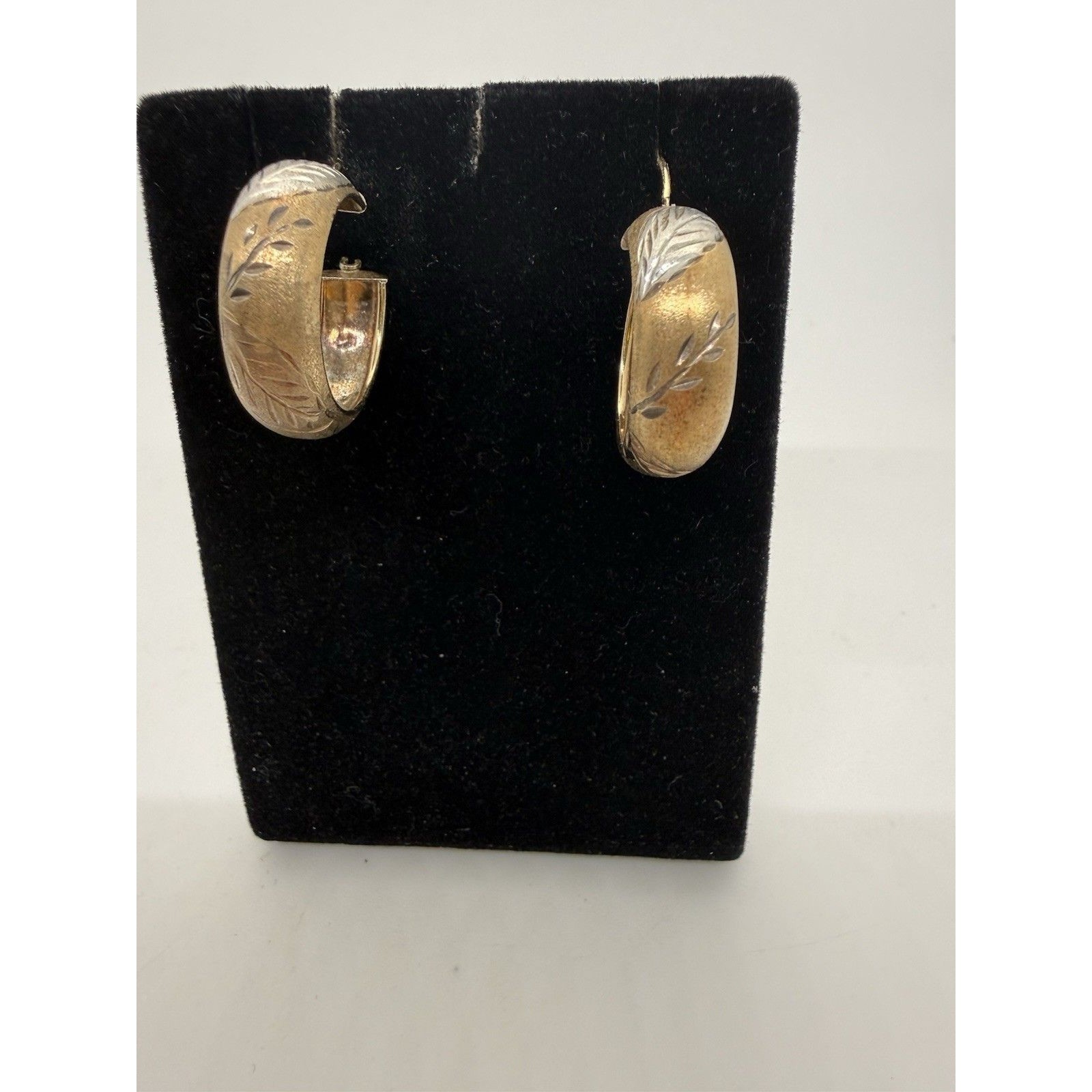 Jcm Gold Vintage-Style Hoop Earrings 925 120 10k Two-Tone Leaf Design Signed 62$